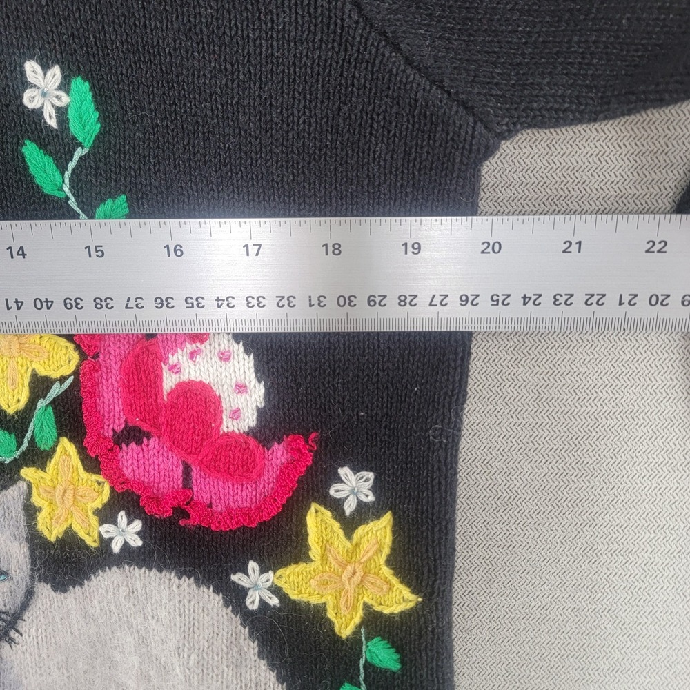 Storybook Knits Sweater Embroidered Cat Russian Nesting Doll Cardigan Size Small - Picture 9 of 11